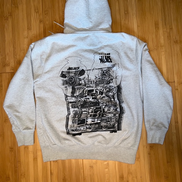 SOLD Palace Tri-Wobble Hoodie - Picture 7 of 10